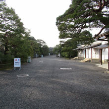 さて見学に向かいます