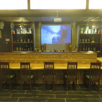 館内の日本酒バーです