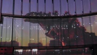 アクアパノラマで、GODZILLA の大迫力映像と戦いました