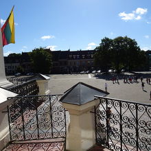 ２階のバルコニーから