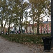 リュブリアナ大学の側の公園