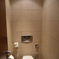 バスルームとトイレは別です