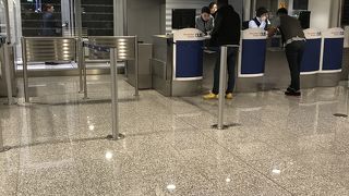 拍子抜けなほど楽なトランジット！