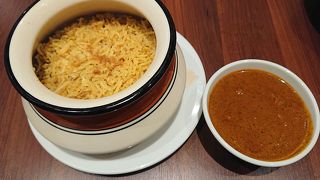 ビリヤニを注文