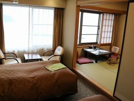 大江戸温泉物語 土肥マリンホテルの宿泊予約なら フォートラベル の格安料金比較 土肥温泉