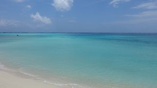 一番の見所は下地島空港北側の海