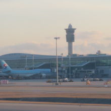 窓からの眺め--仁川空港到着--