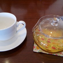 ＋100円でハーブティー