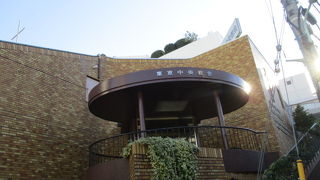 落ち着いた雰囲気で静かな空気が流れています