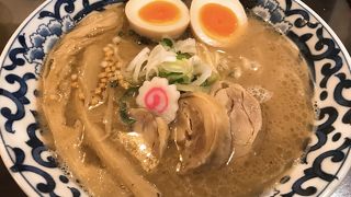 豚骨魚介ラーメン