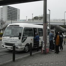 関空と駅へのシャトルバスがとても便利でした。