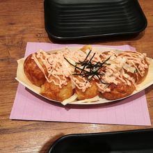 変わり種のたこ焼きがありました By さいさいさい たこ焼道楽 わなか 大阪城公園店のクチコミ フォートラベル