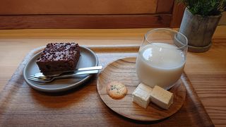 ダンデライオン・チョコレート 京都東山一念坂店