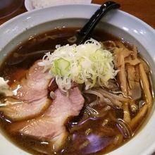 醤油ラーメン