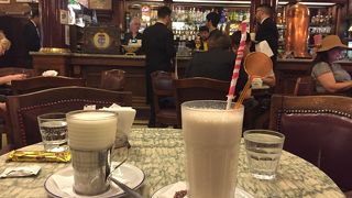ブエノスアイレス最古のカフェ