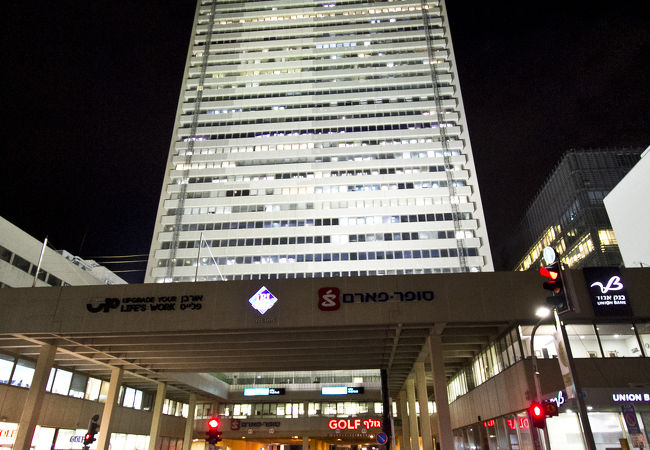 シャローム タワー