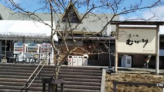 地元野菜などを販売