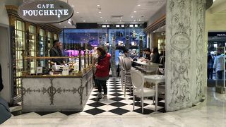 ル カフェ プーシキン