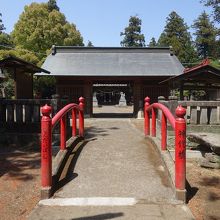 神代橋の下に川はない