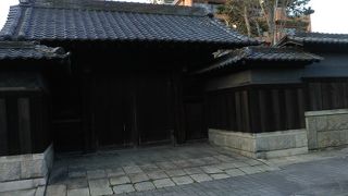 解説板が見当たらないので判り辛いです…