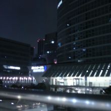 建物の外観です。