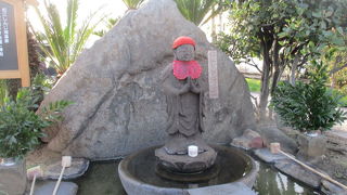 結構離れています