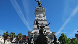 芝生が心地よい公園