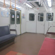 近鉄車両でそのまま阪神線へ。何だか不思議な気分でした。