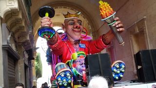 はちみつ色の城塞都市の内部