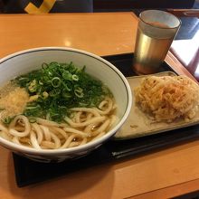 かき揚げうどん朝食