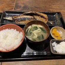 さんまみりん干し定食