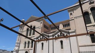 レッジョ・ディ・カラブリアの主な見どころはドゥオーモ広場周辺