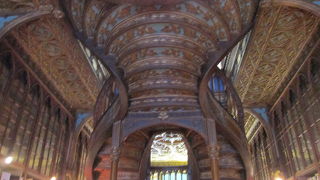 アールデコな内装