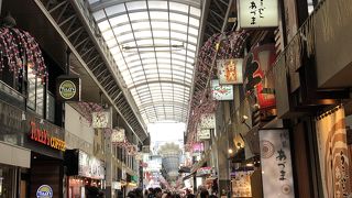 アーケード商店街