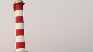 ノシャップ岬にある紅白の灯台