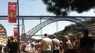 ドウロ川に架かる二重構造橋