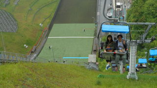 札幌中心街を一望もできる、日本有数のスキージャンプ場