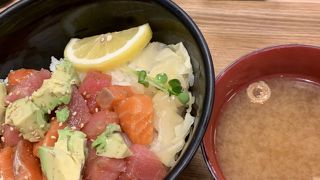 評価は分かれる