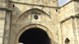 ベオグラード要塞の中の美しい門