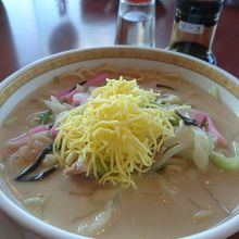 小サイズもありましたが、普通にしました。