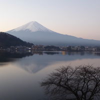 お天気よく、風のない日は逆さ富士の絶景の写真が撮れます♪