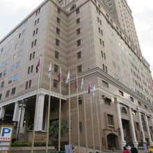 新田路側から見ています