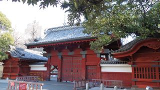 唯一現存する赤門