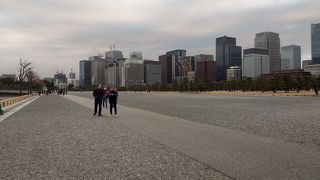 整然としていて広々