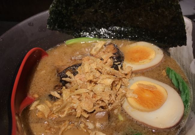 濃厚豚骨ラーメン