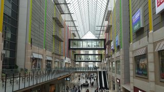 とても大きな商業施設です