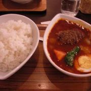 駿河台下にあるスープカレーの店