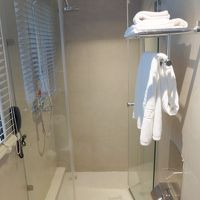 しゃわーのみのバスルーム