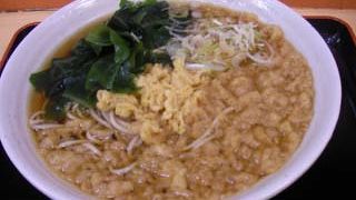 朝そばをやっています