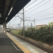 JRと名鉄電車目の前で両方見える駅